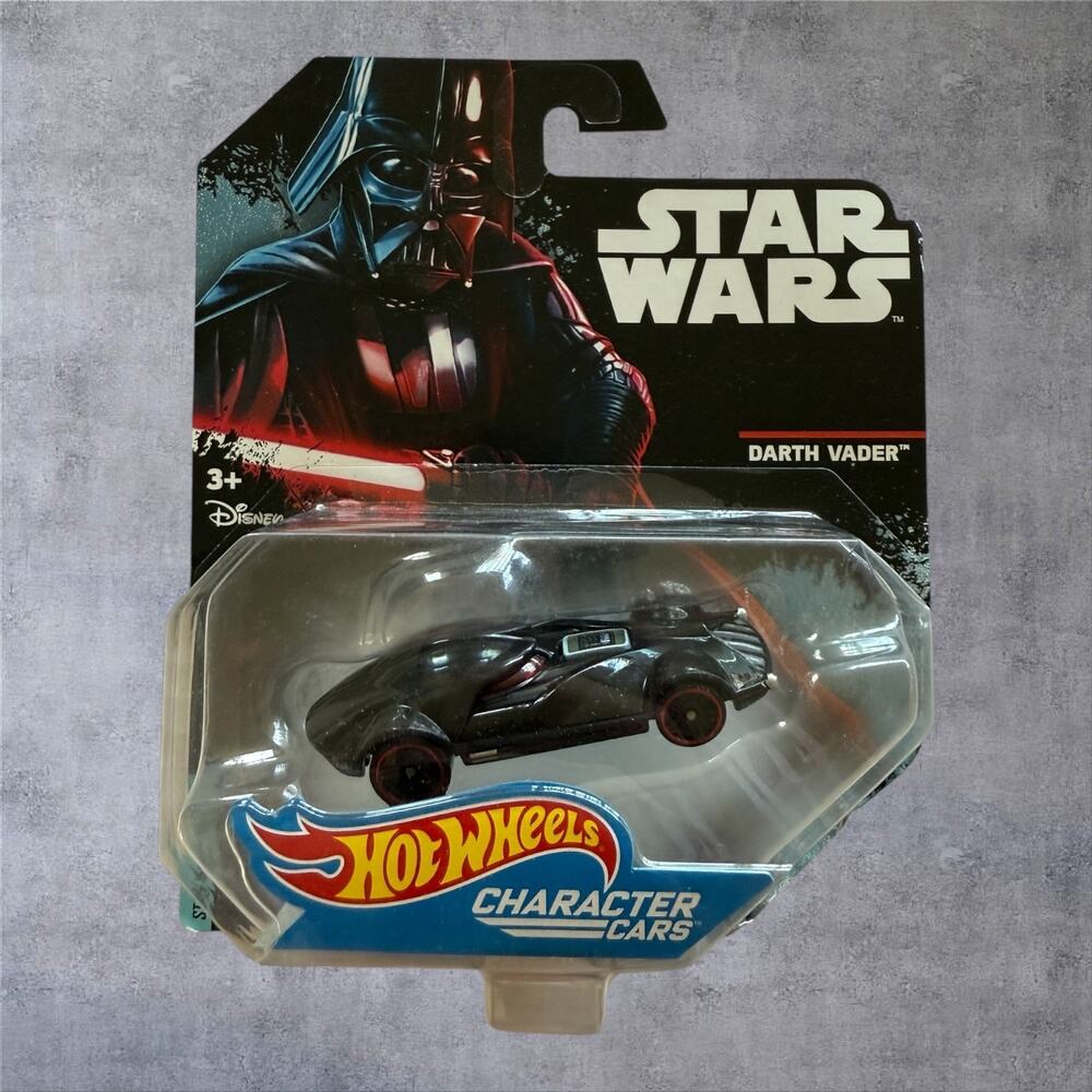 Hot Wheels Star Wars Darth Vader Character Car Die-Cast 1:64 New Sealed DXP38